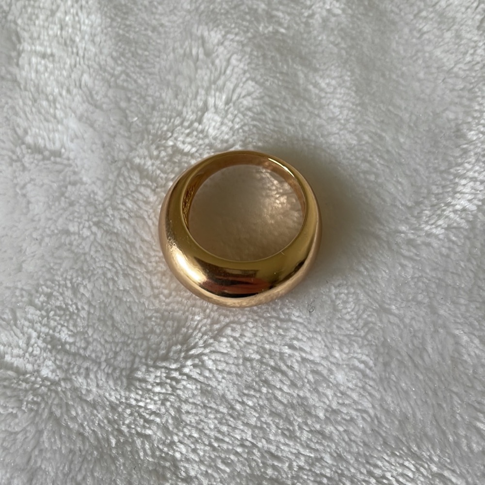 Boutique | Haleigh Dome Ring 18k Gold Plated NWT Size 7 - Picture 7 of 8